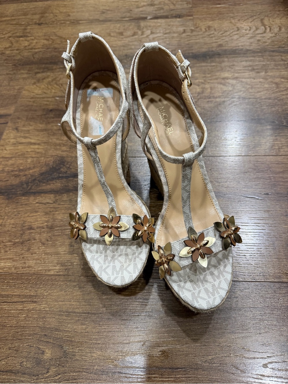 Michael Kors Beige Logo T-Strap Wedge heels - Size 9.5